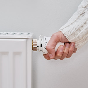 Which Heating Option Will Cost Less For Greek Households This Year?