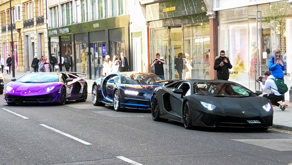 Λονδίνο: Κατακλύζεται από supercars του Κόλπου που αφήνουν πίσω τους απλήρωτα πρόστιμα