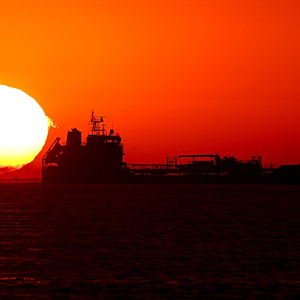 Πετρέλαιο: Υποχωρεί κάτω από τα 100 δολάρια το Brent