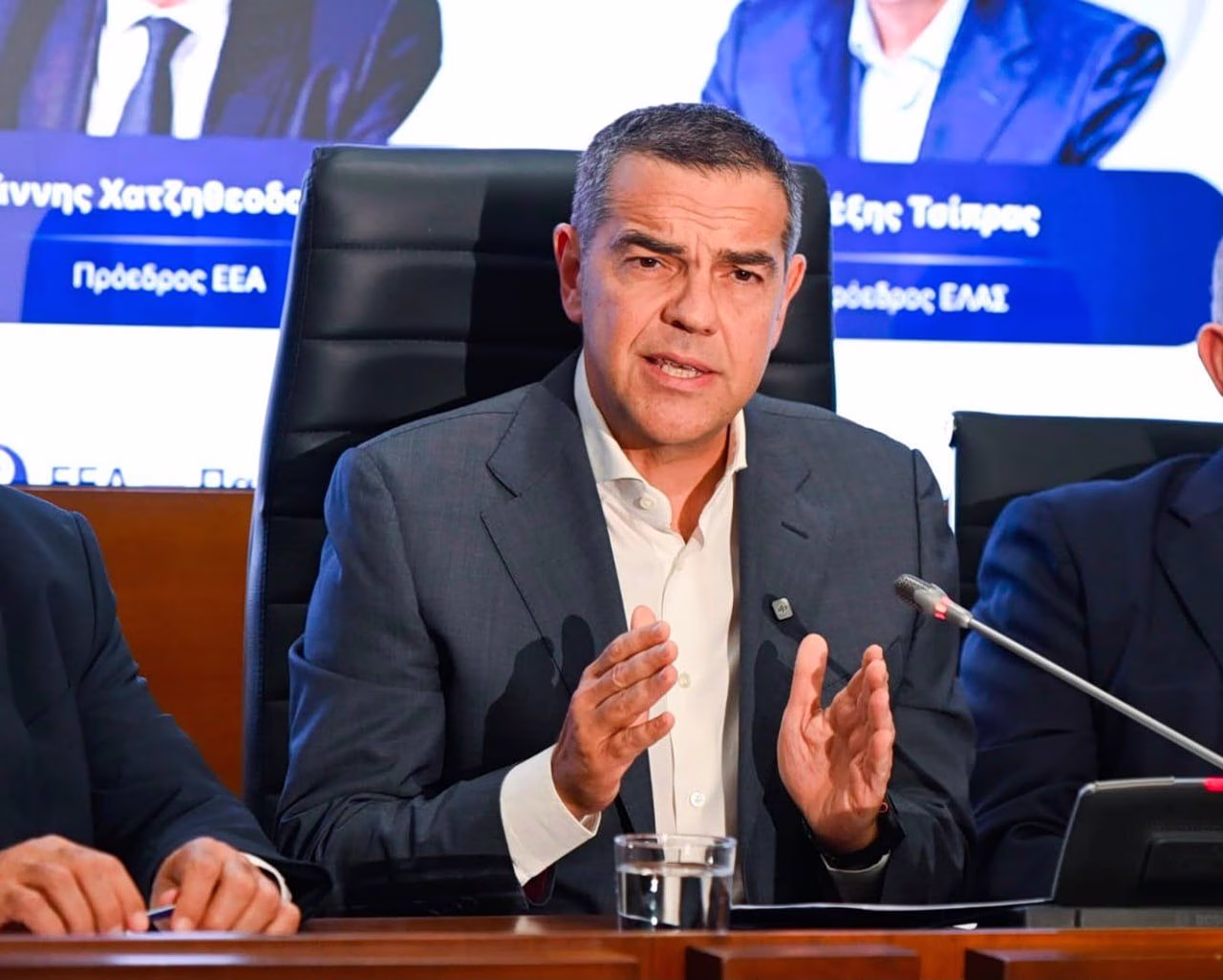 Τσίπρας: Τα δέκα εργαλεία για την ανάπτυξη των Μικρομεσαίων Επιχειρήσεων