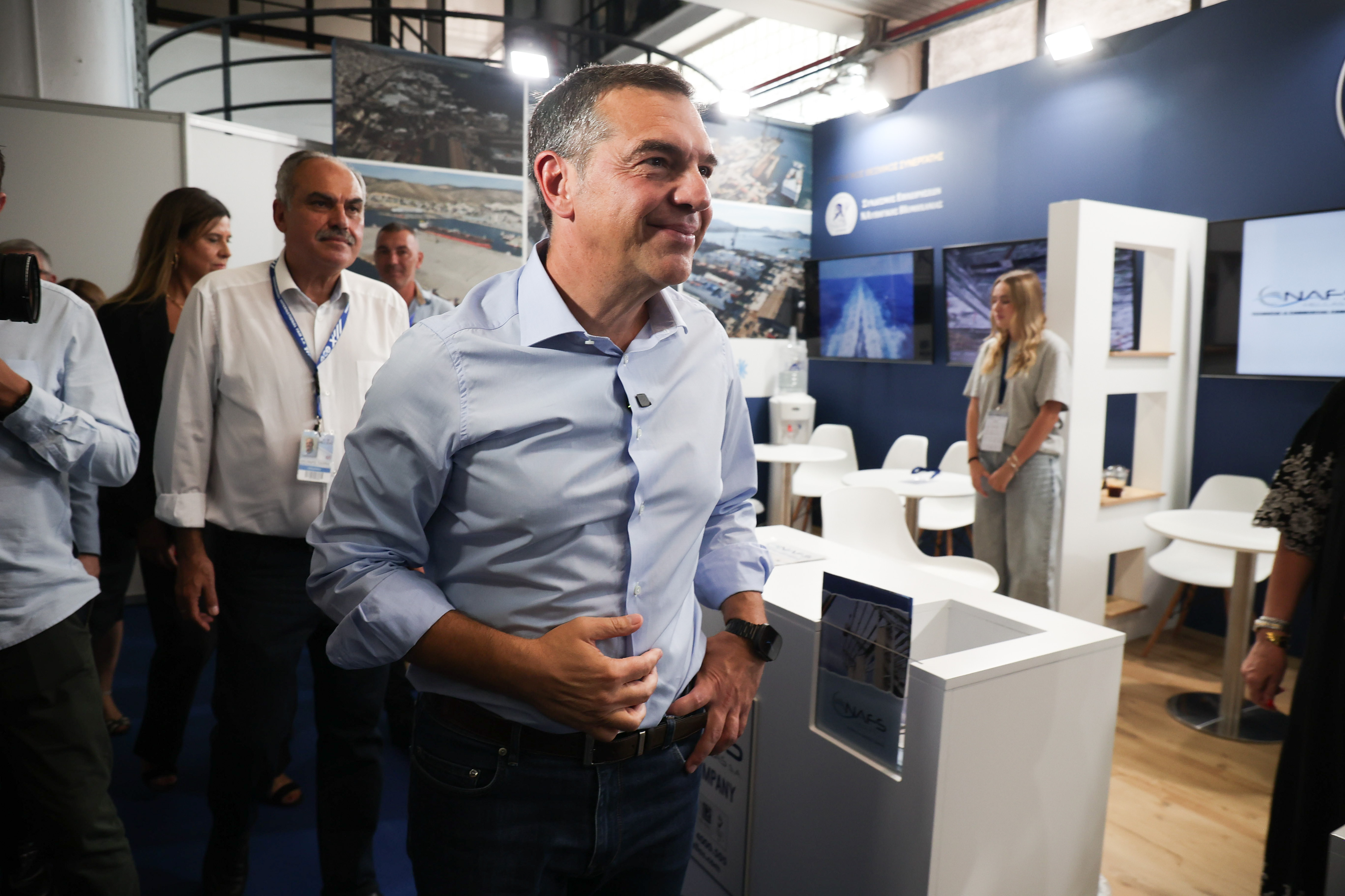 Ελληνική Αριστερή Συμπαράταξη: Επιτέλους λύση στον κόσμο που αγωνιά για το πώς θα βγάλει τον χειμώνα