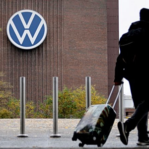 Volkswagen: Σε φάση ιστορικής αναδιάρθρωσης – Γιατί οι επόμενοι 10 μήνες είναι κρίσιμοι