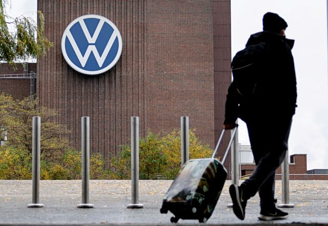 Volkswagen: Σε φάση ιστορικής αναδιάρθρωσης – Γιατί οι επόμενοι 10 μήνες είναι κρίσιμοι