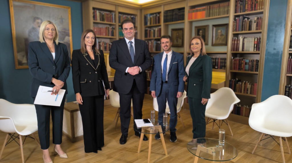 Πιερρακάκης: Στα 4 δισ. ευρώ φτάνουν συνολικά τα μέτρα εντός διετίας – Στο προσκήνιο μισθοί και δημογραφικό