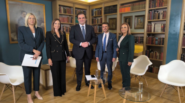 Πιερρακάκης: Στα 4 δισ. ευρώ φτάνουν συνολικά τα μέτρα εντός διετίας – Στο προσκήνιο μισθοί και δημογραφικό