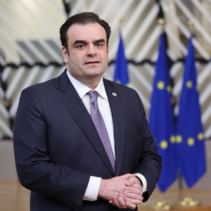 Πιερρακάκης: Η ενεργειακή κρίση απαιτεί επενδύσεις για μόνιμη μείωση κόστους