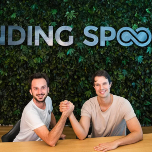 Bending Spoons: Αγοράζει τις «ξεχασμένες» εταιρείες της τεχνολογίας