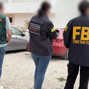 Κυβερνοασφάλεια: Σύλληψη στην Αθήνα μέλους της ομάδας χάκερ KillSec