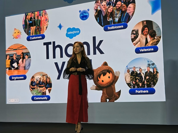 Salesforce: Η νέα εποχή των AI agents απαιτεί δεδομένα, κανόνες και στρατηγική