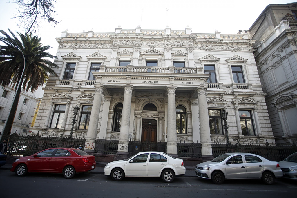 Χιλή: Συνταξιοδοτικά ταμεία σε κίνδυνο απο θέσεις σε παράγωγα επιτοκίων