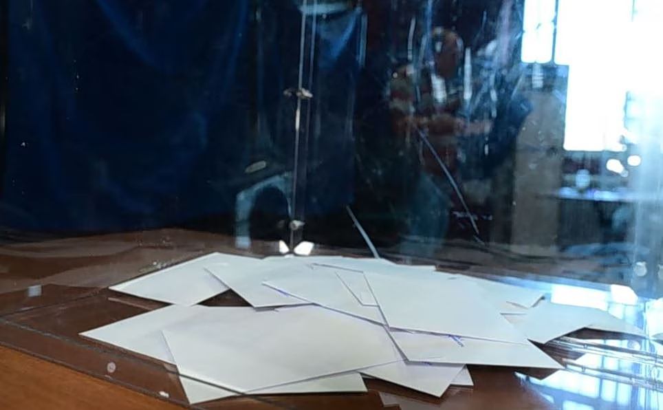Δημοσκόπηση Metron Analysis – Τα πρώτα στοιχεία: Απαισιόδοξοι για το χειμώνα 7 στους 10 – Δύσκολα τα βγάζει πέρα το 82%