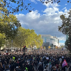 Η Γαλλία μπορεί να είναι μόνο η κορυφή του παγόβουνου