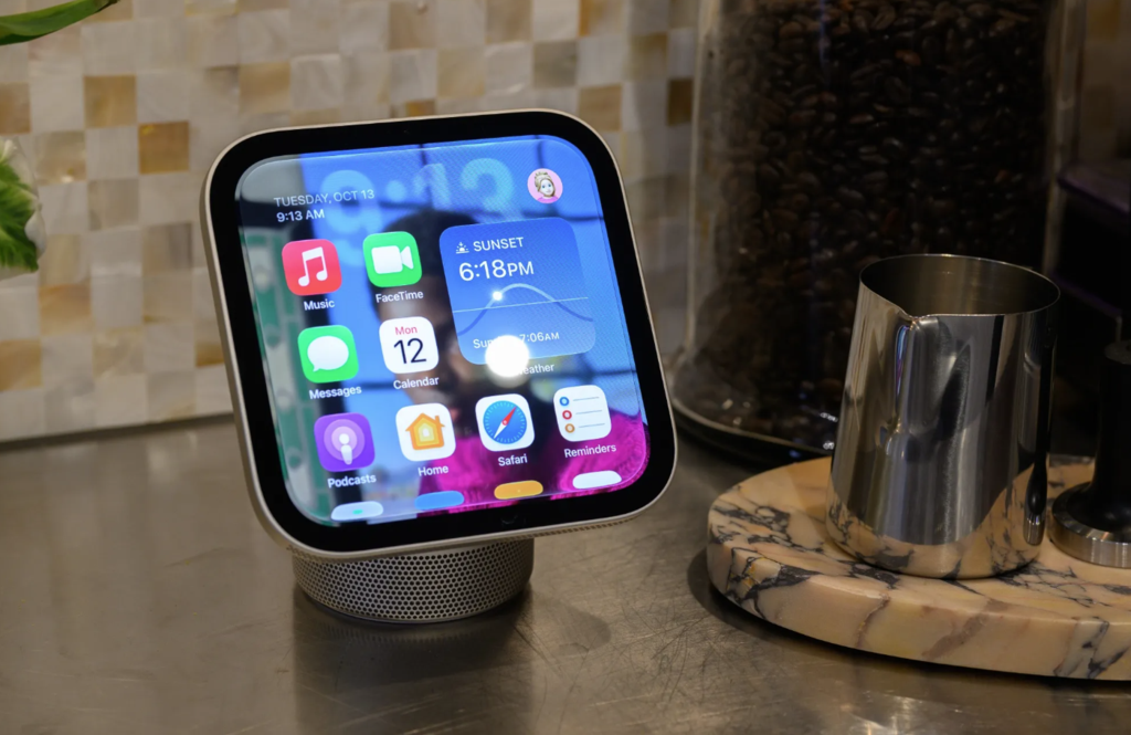 Apple: Η πρόκληση της Siri απέναντι σε Amazon και Google