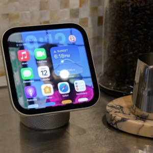 Apple: Η πρόκληση της Siri απέναντι σε Amazon και Google