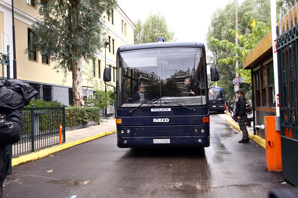 Δεσμεύονται οι περιουσίες των κατηγορουμένων για τις υποθέσεις Pizza Fan και «Χωριάτικο»