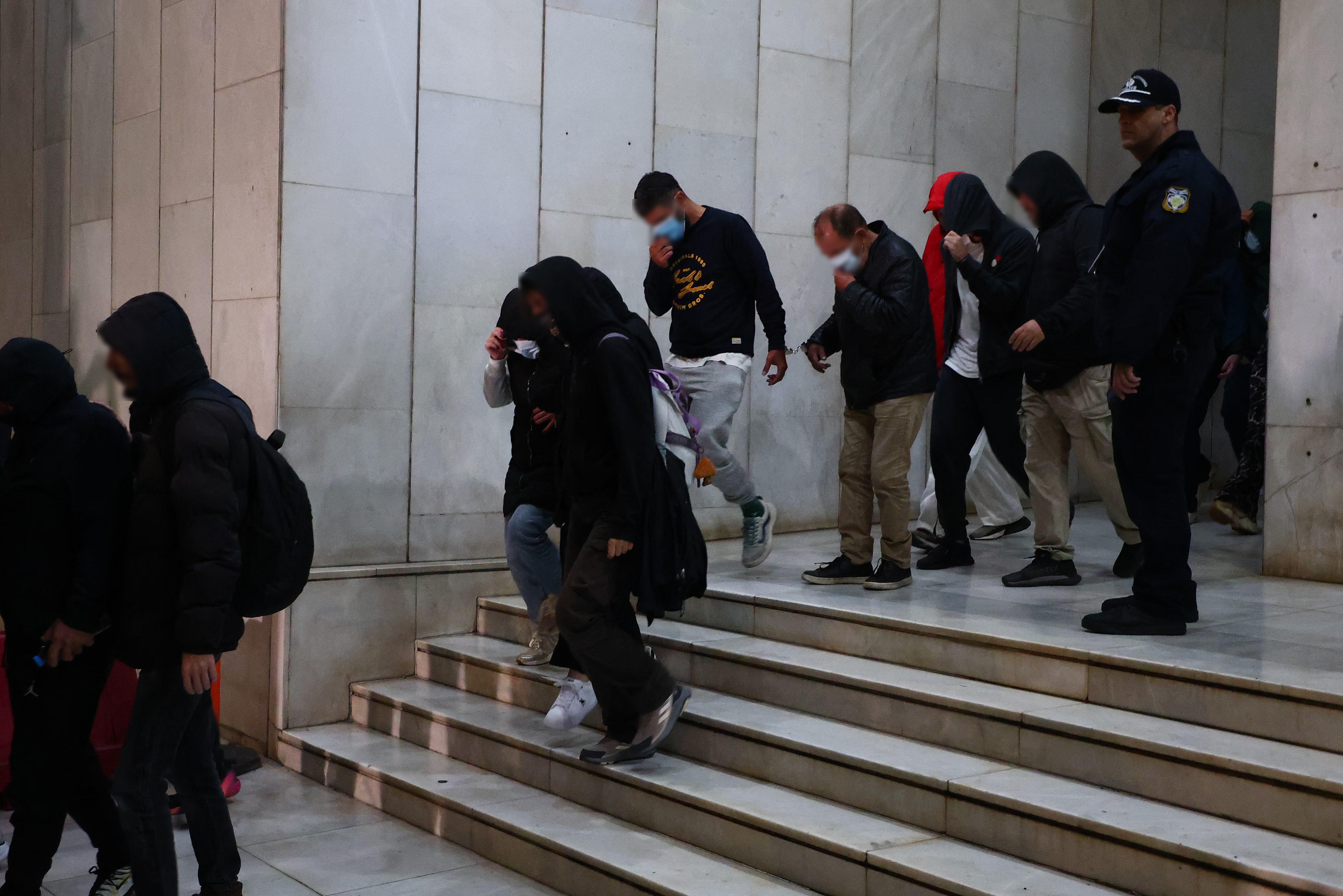 «Χωριάτικο»: Στους τέσσερις οι προφυλακισμένοι – Απολογείται ο φερόμενος ως αρχηγός