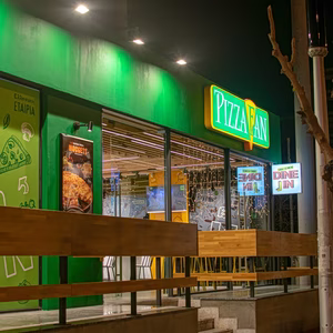 Pizza Fan: Αποκαλυπτικοί διάλογοι για τα «κεράσματα»