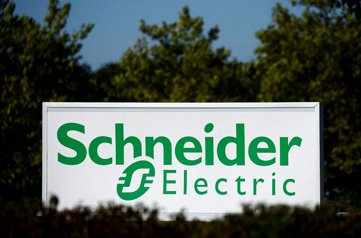Schneider Electric: Αγοράζει την αμερικανική εταιρεία λογισμικού PTC για 22,6 δισ. δολάρια