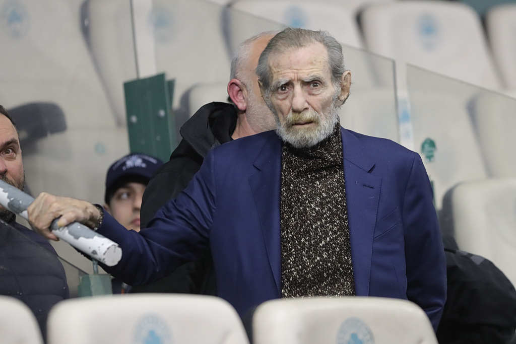 Super League για Γιώργο Βαρδινογιάννη: Έχει γράψει τη δική του ιστορία, αντίο Καπετάνιε