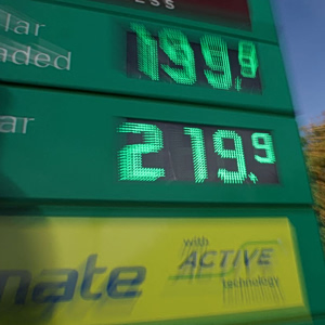 Βρετανία: Ιστορικό υψηλό στο ντίζελ, «φωτιά» η τιμή της βενζίνης
