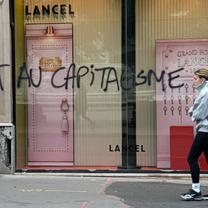 Γαλλία: Πώς θα καλύψουν οι επιχειρήσεις το κόστος των καταστροφών;