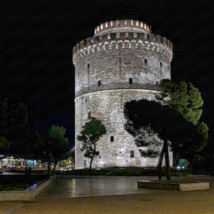 Θεσσαλονίκη: Απόδοση του νέου φωτισμού του Λευκού Πύργου