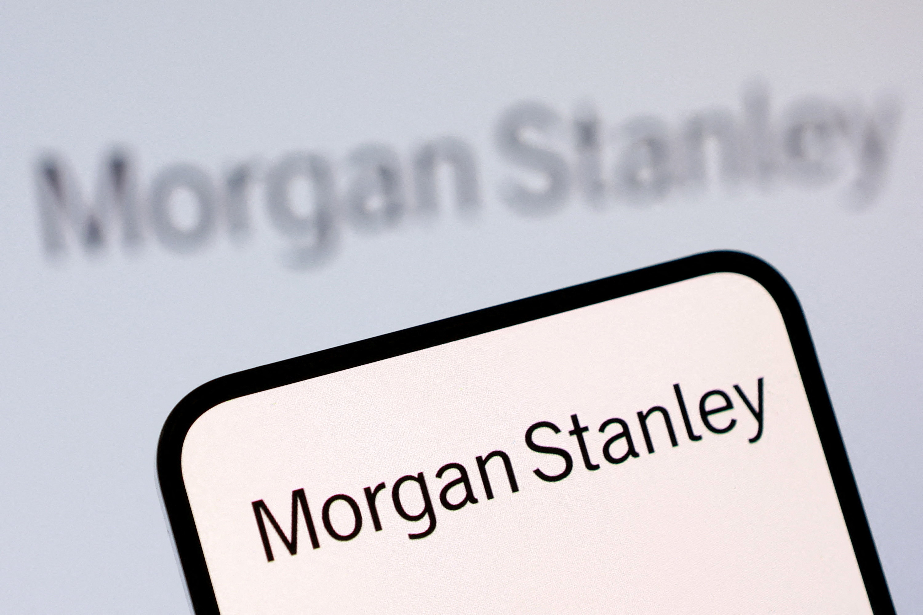 Morgan Stanley: Τα έσοδα από συναλλαγές μετοχών ξεπέρασαν τις προσδοκίες κατά σχεδόν 1 δισ.