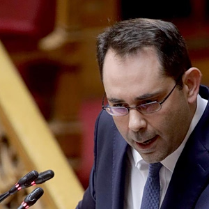 Θάνος Πετραλιάς: Το χρονοδιάγραμμα για επιδόματα και φοροελαφρύνσεις το 2027