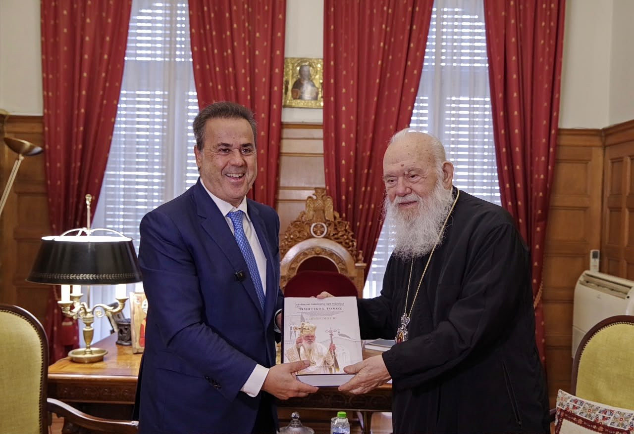 Παπασταύρου: Συναντήθηκε με τον Αρχιεπίσκοπο Αθηνών και πάσης Ελλάδος