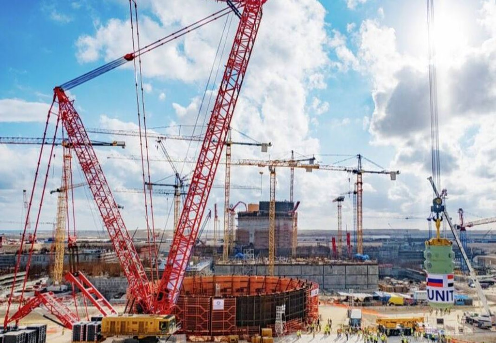 Rosatom: Προωθεί deal με πλωτούς πυρηνικούς σταθμούς σε αφρικανικές χώρες