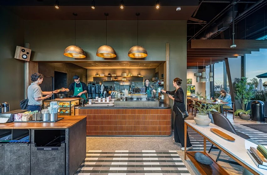 Starbucks: Το μέλλον του νέου concept είναι πιο… μικρό