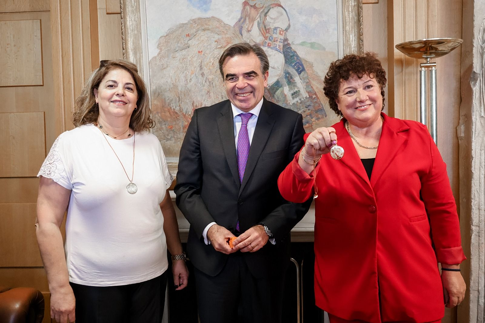 Αγρότισσα: Τιμήθηκαν δύο γυναίκες της παραγωγής