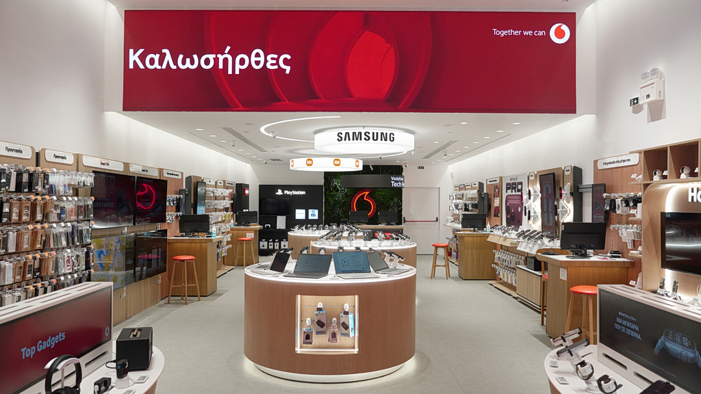 Vodafone: Νέο κατάστημα στο The Mall Athens