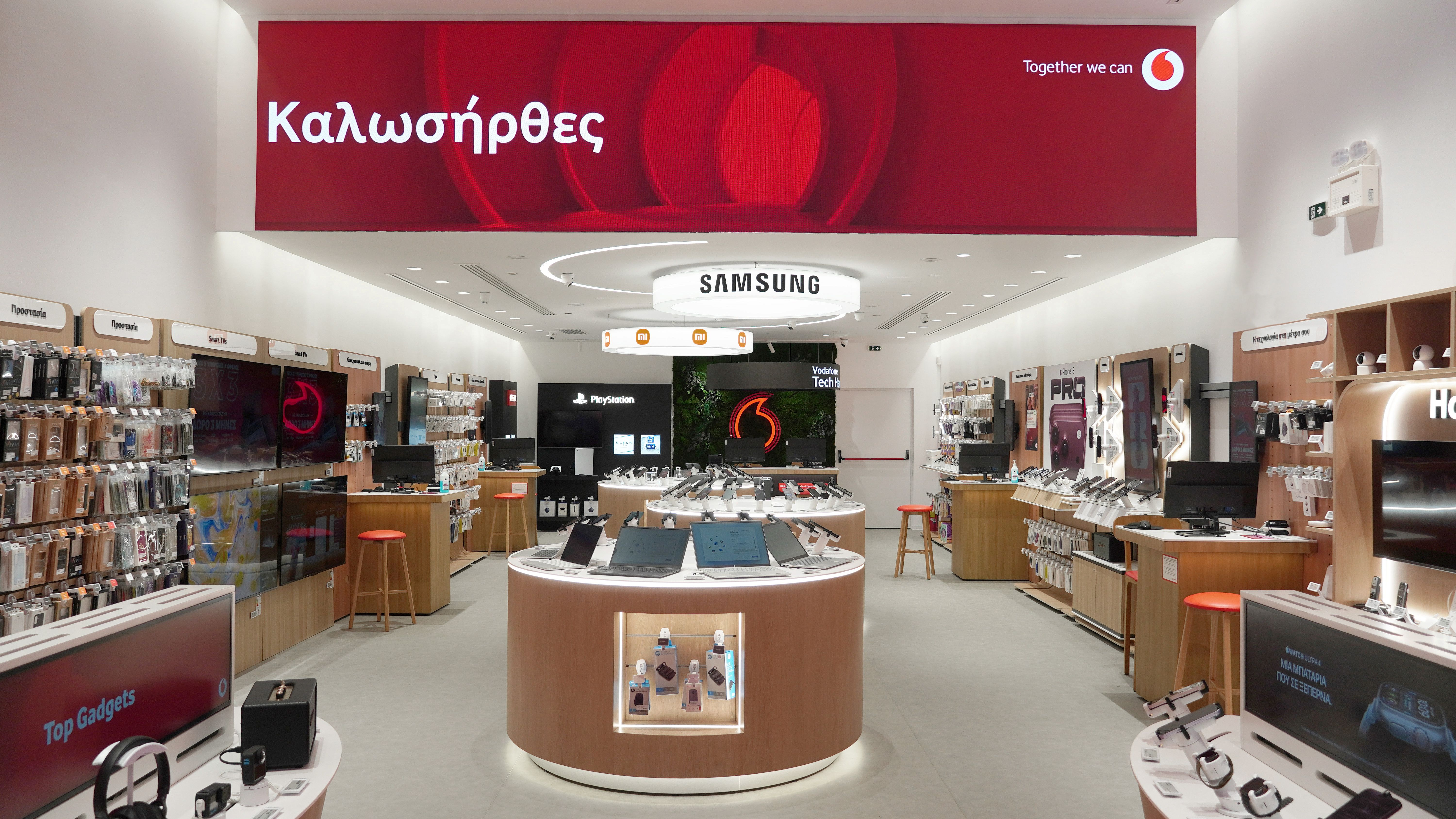 Vodafone: Νέο κατάστημα στο The Mall Athens