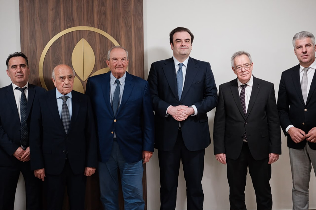 Πιερρακάκης: Λελογισμένες οι αυξήσεις στη φορολογία καπνικών προϊόντων, θα «τρέξουν» από 2036